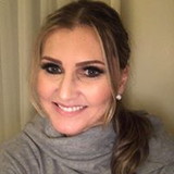 Luciane Nunes Siqueira