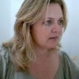 Luciane de Paula Borges Sampaio