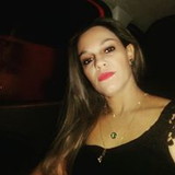 Elisangela Naves Monteiro