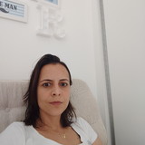 Thaís Helena de Lima Lara