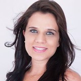 Ana Paula Maestrello