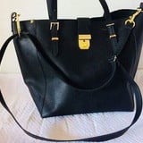 NAYA COUROS FABRICA DE BOLSAS