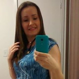 Camila de Souza Decker Prestes