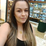 Lívia Oliveira Gomes