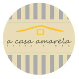 A Casa Amarela Feito à Mão