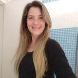 Monique Fernanda dos Santos