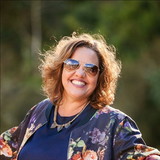 Luciana Garbelini Sousa Jabour