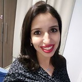 Ariane Ferreira Machado