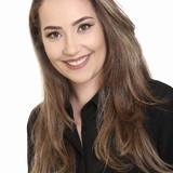 Angélica de Freitas Fiorio