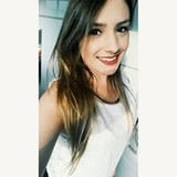 Ana Caroline Ferreira