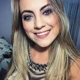 Isabella Vasconcelos