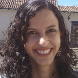 Flávia Aparecida Britto