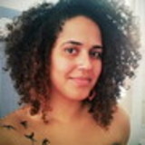 Taís de Sant'Anna Machado