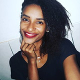 Débora Evelyn Reis dos Santos Lourenço