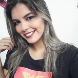 Thayná Almeida