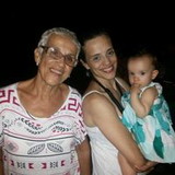 Flávia Simone Andrade