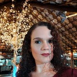 Vanessa Costa Santos