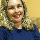Adriana Lemos dos Santos