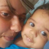 kelly Gonçalves festa frança