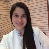 JACQUELINE OLIVEIRA DA SILVEIRA