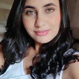 Caroline Moura de Sales