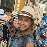 Lívia Ferraz Vicente