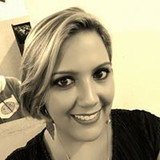 laira lucia tresl bordado