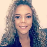 Camila Azevedo Pereira dores