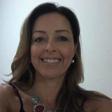 Paula Fernandes Bueno