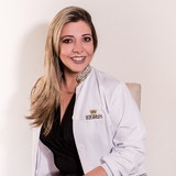 Kamila Azevedo Pereira Campos