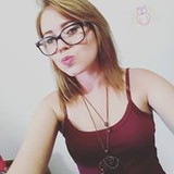 Ana Caroline Cardoso