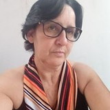 Simone Rodrigues canadeu