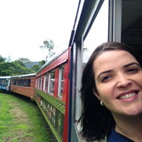 Carine Lucia Tomacheski