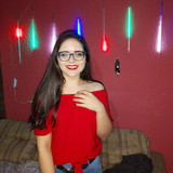 Janaine Flores Moura