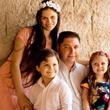 Anne Caroline Salvador