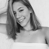 Caroline Souza