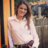 Cássia Lorrane Lima Alves