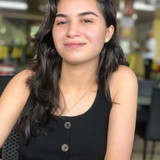 Larissa Oliveira