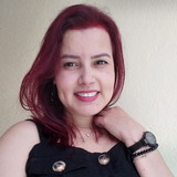 Andréia de Oliveira Nunes