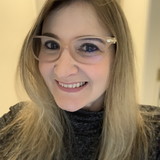 Andrea Lenz Bannitz Guimarães 