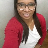 Valeria Correa Sales