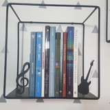 Cintia Regina Tavares