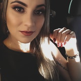 Bruna Farias de Camargo