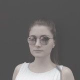 Carina Oliveira Schuber