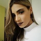 THAINA ALVES SINQUINI