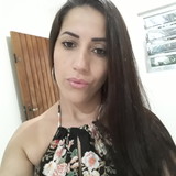 Débora Domingues Ribeiro