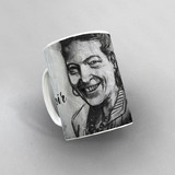 Canecas com artes exclusivas