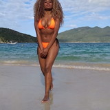 Aline Fernanda Assis Divino de Almeida