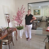 Magda Queiroz Personalizados -  Menina Rosa Choque Infantil - Monarca Jalecos e Pijamas hospitalares