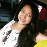 Débora Gomes Moreira